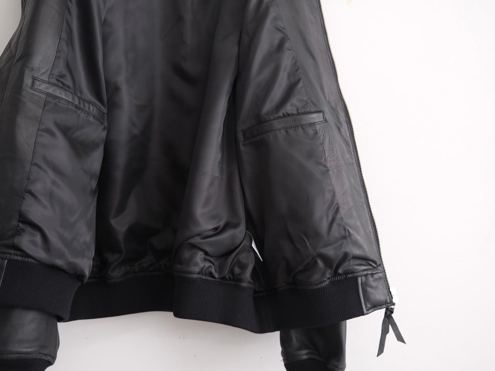 CCU High Neck Blouson Sheep Rub Skin 通販] CCU(シーシーユー) COACH 
