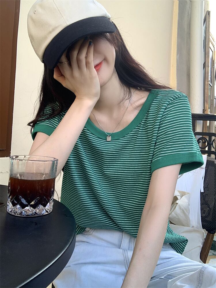 ストライプTシャツ サマースタイルルーズ薄手グリーントップス 夏物 ブラックストロベリース44159134070