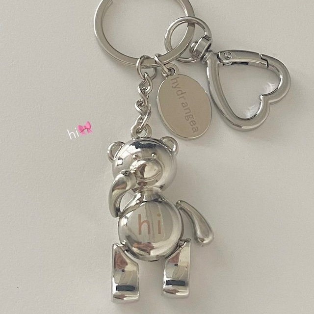 Say “hi” Bear Key Charm