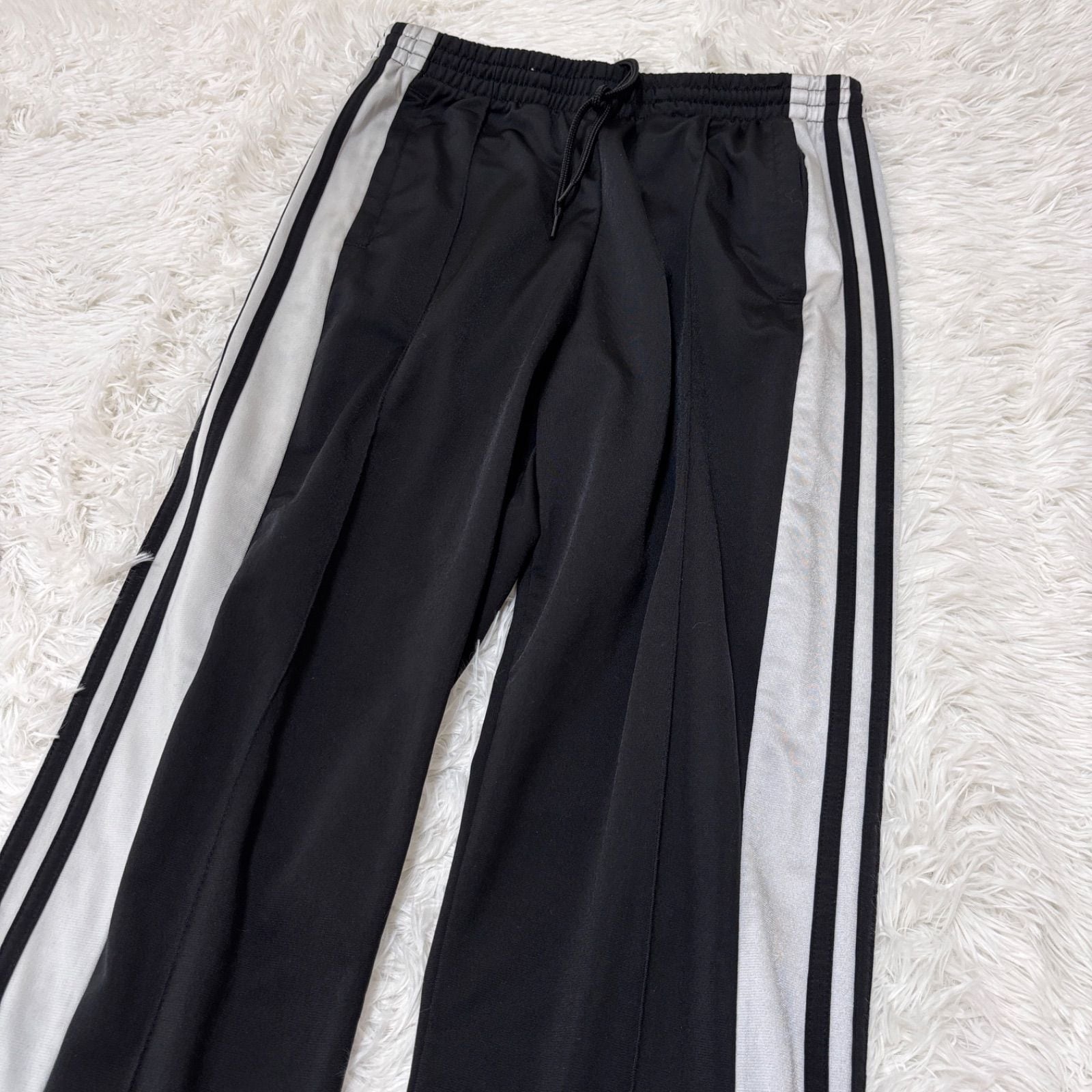 ブラックピンク着用 BLACKPINK着用 adibreak アディブレイク adidas