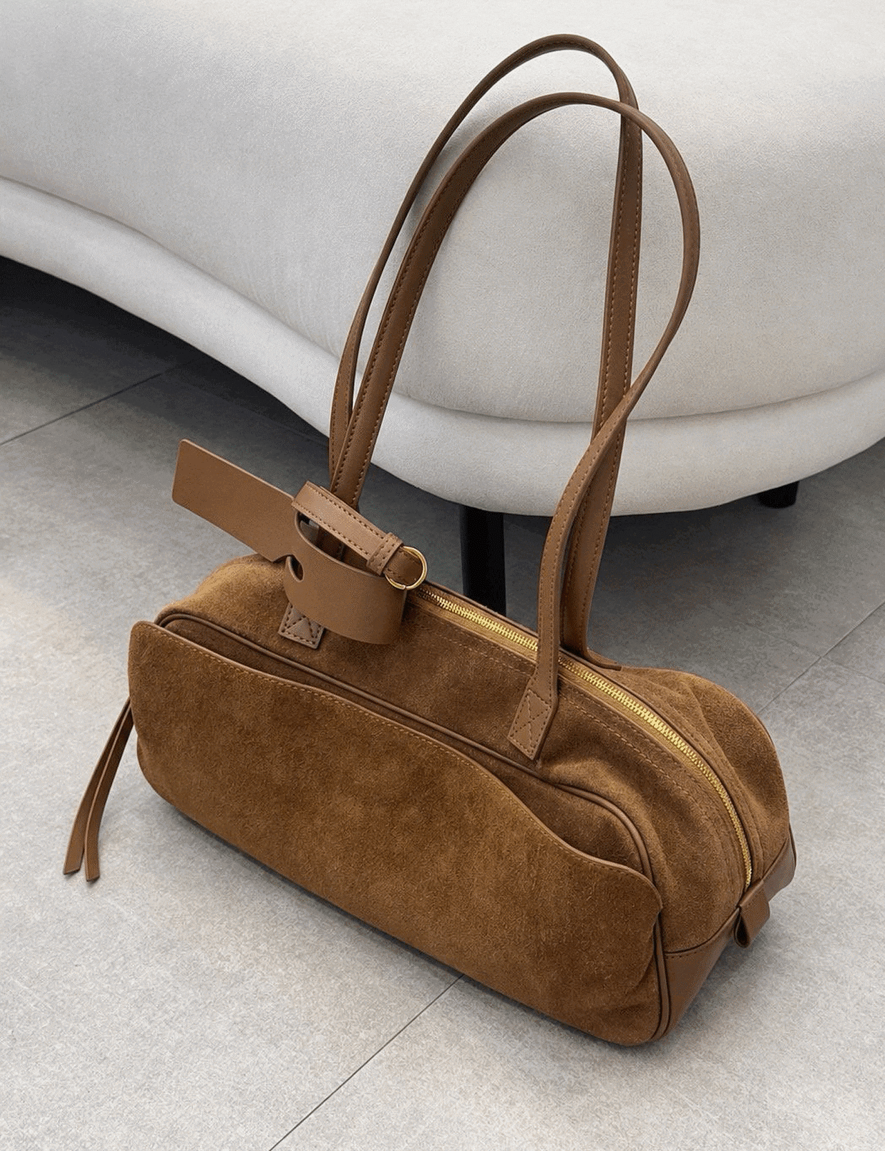 【新作5％OFF・3日間】牛革100％・Pocket Shoulder Bag_4colors