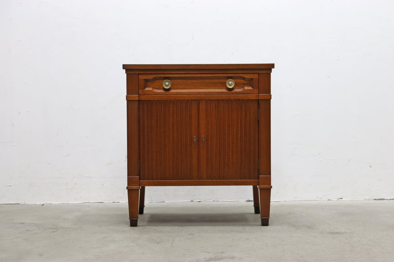 【7さま専用】 ドレクセルヘリテイジ ガラスキャビネット DREXEL HERITAGE ドレクセルヘリテイジ Triune トライユン