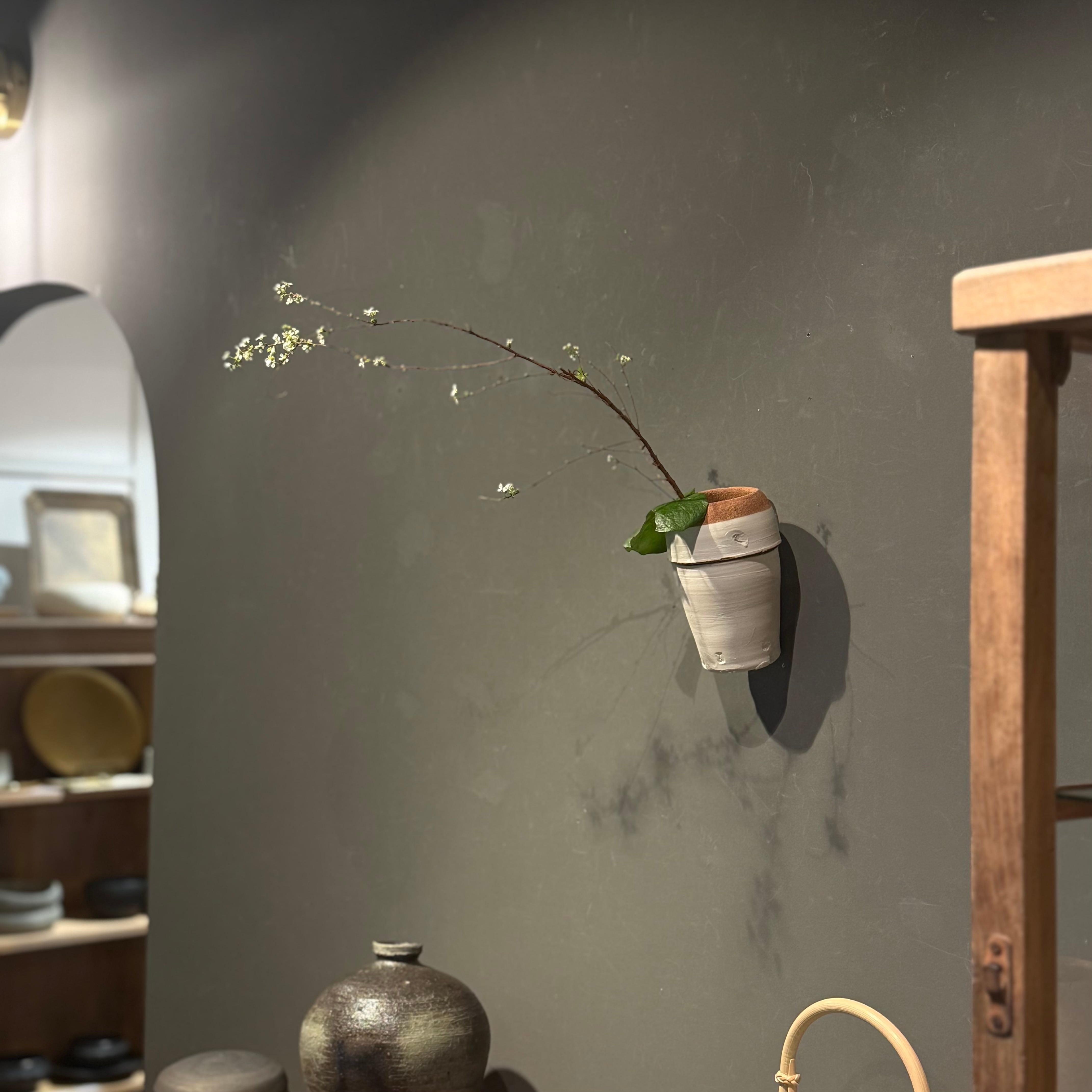 清水善行 釉着掛け花入 | gallery 一白