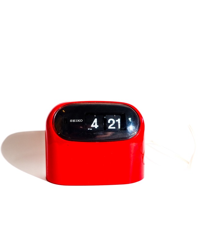 SEIKO Red flip clock