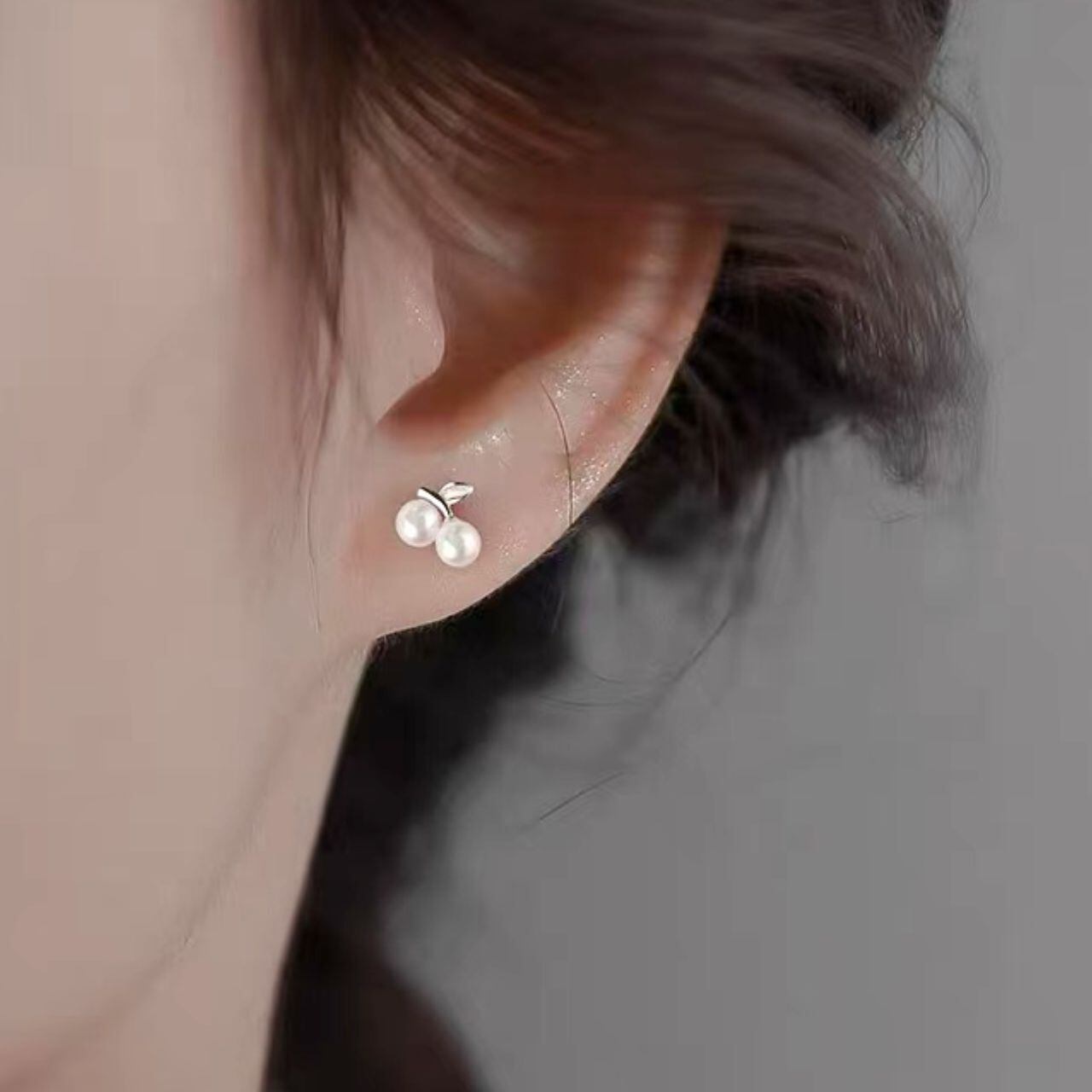 さくらんぼモチーフ パール調ピアス Ln00354