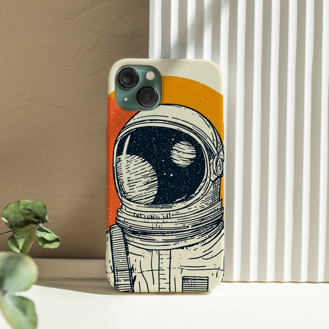 受注生産 iPhoneケース 月面を映す宇宙飛行士ヘルメット｜宇宙飛行士モチーフ RFSP017D