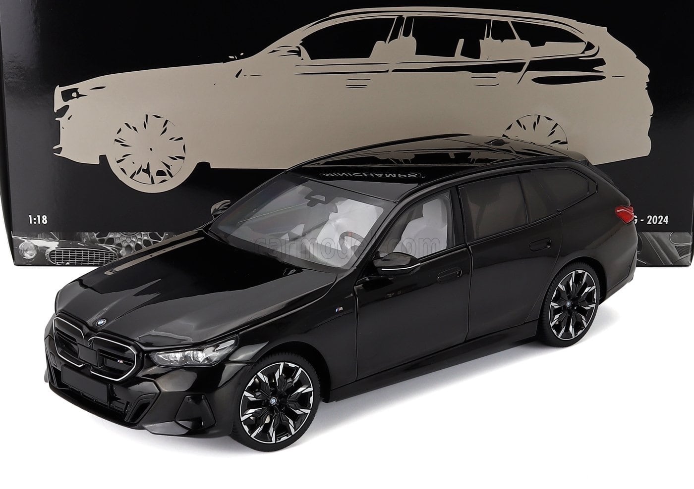ミニカー 1/18 メルセデス ベンツ CLAクラス SOLIDO 1/18 MERCEDES