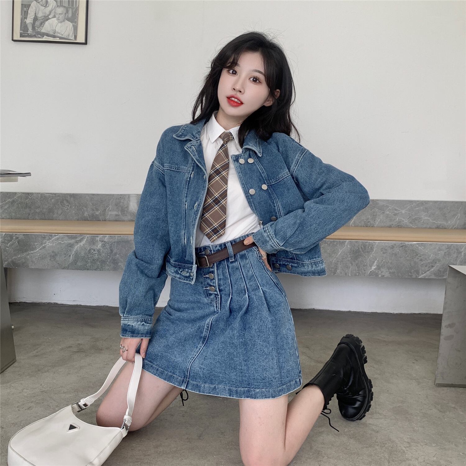 レッドオータムショートジャケット ホワイトシャツ トップス スカート ロング ストリート 秋物 ドラファッションホール40289589424