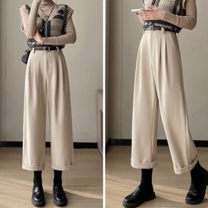 ハイウエストストレートクロップドパンツ W01048