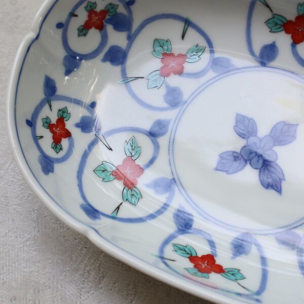 有田焼 伊万里焼 花唐草楕円鉢 13-036 | MARUFUKU utsuwanohana