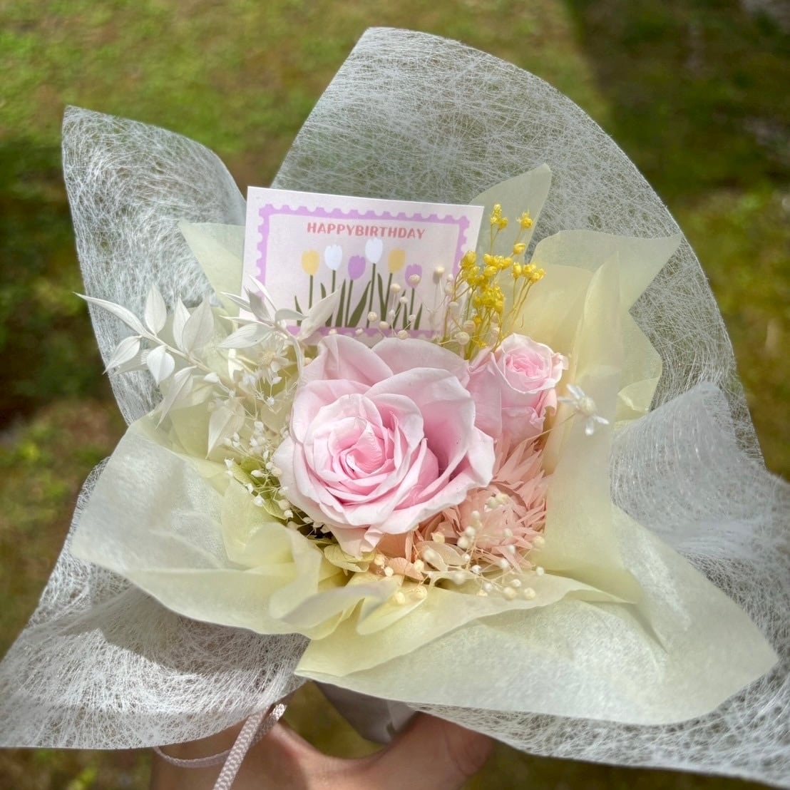 置くだけブーケ風アレンジメント（ピンク×イエロー） プリザーブド