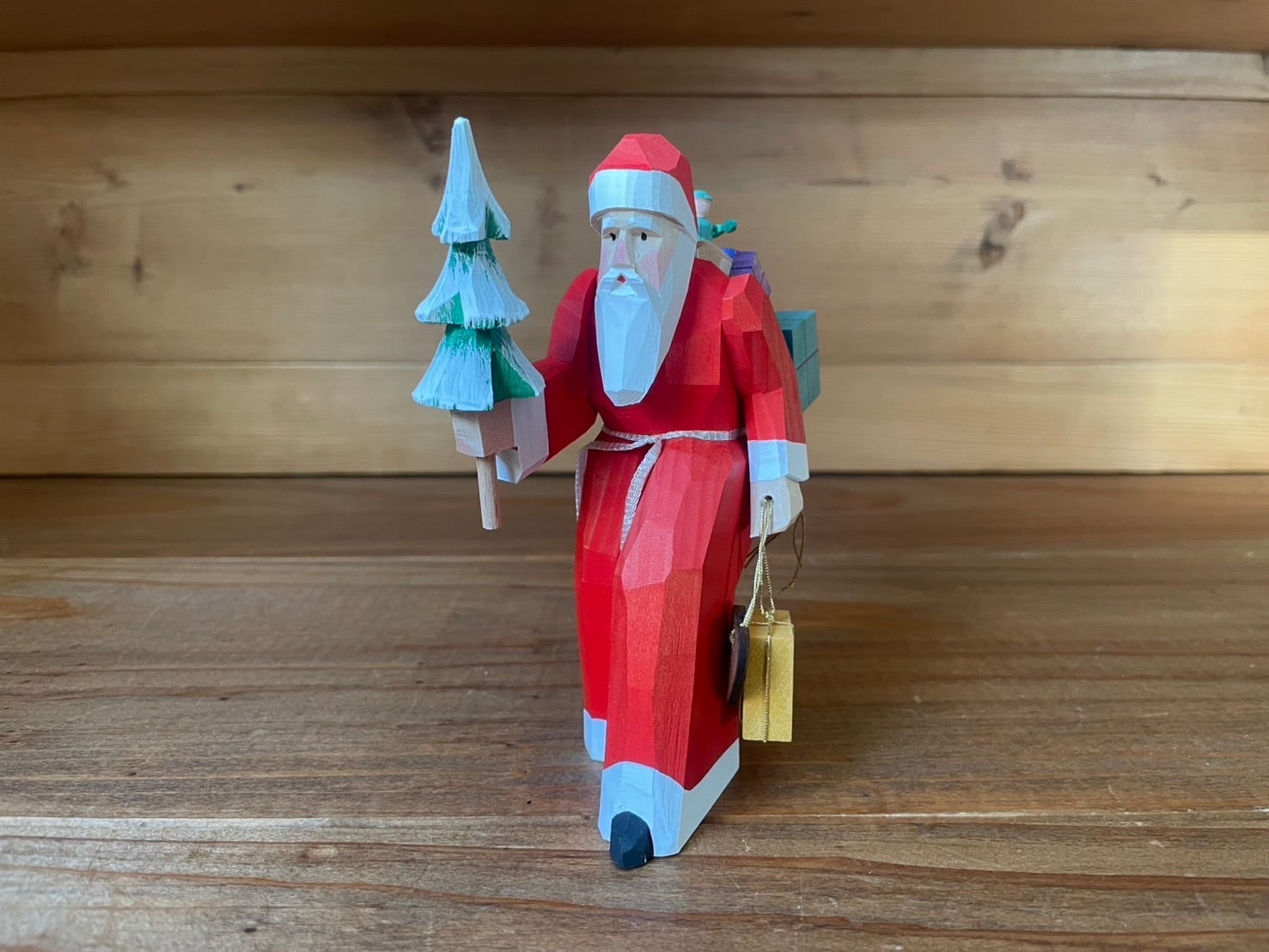 ベティーナフランケ工房のサンタオブジェ カラー | PADDY'S