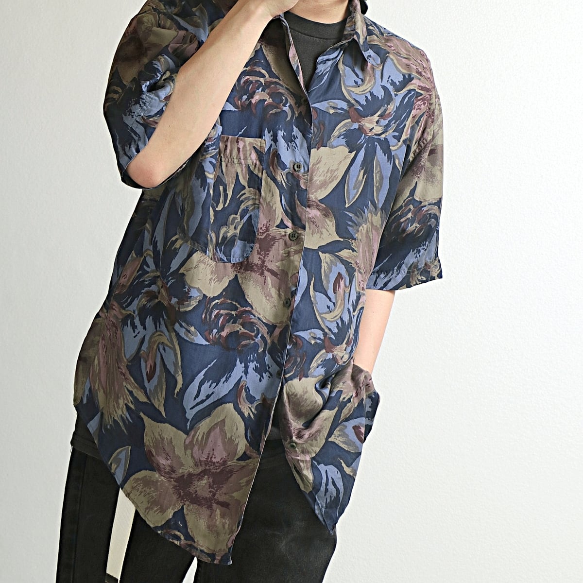 80-90s GOOUCH ”flower pattern” 総柄 シルク 半袖 シャツ 古着 used
