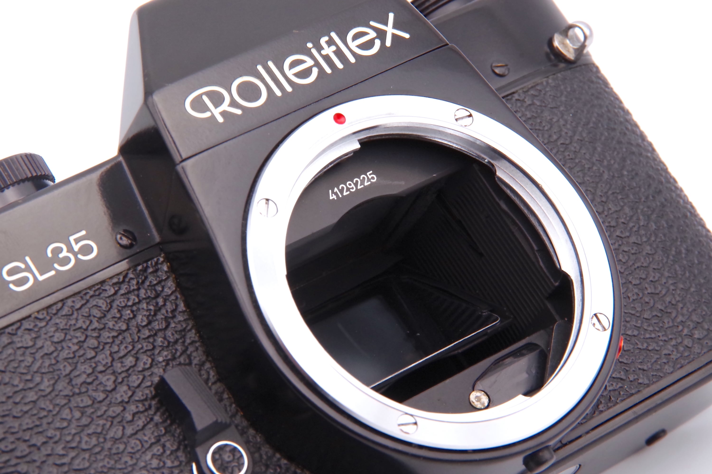 Rolleiflex SL35M 本体➕レンズ　PLANAR 50mm F1.8 Rolleiflex SL35M 本体➕レンズ Rolleiflex SL35 + Planar 50mm F1.8
