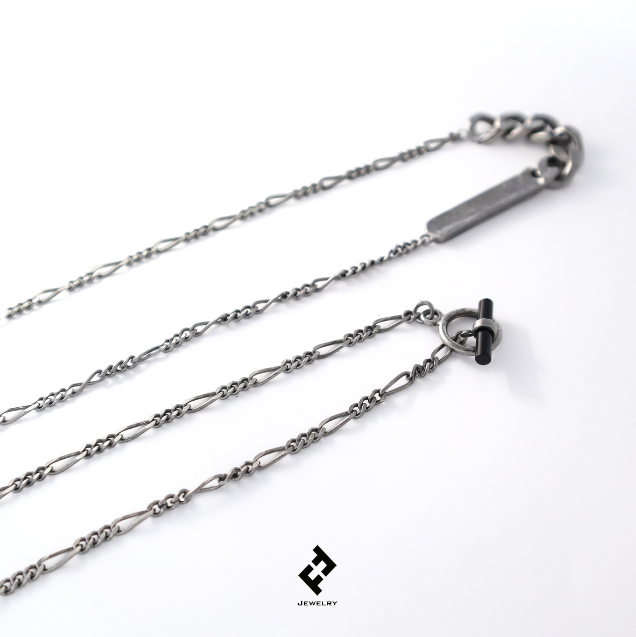 +cadenas・ バーネックレス (black+sapphire)