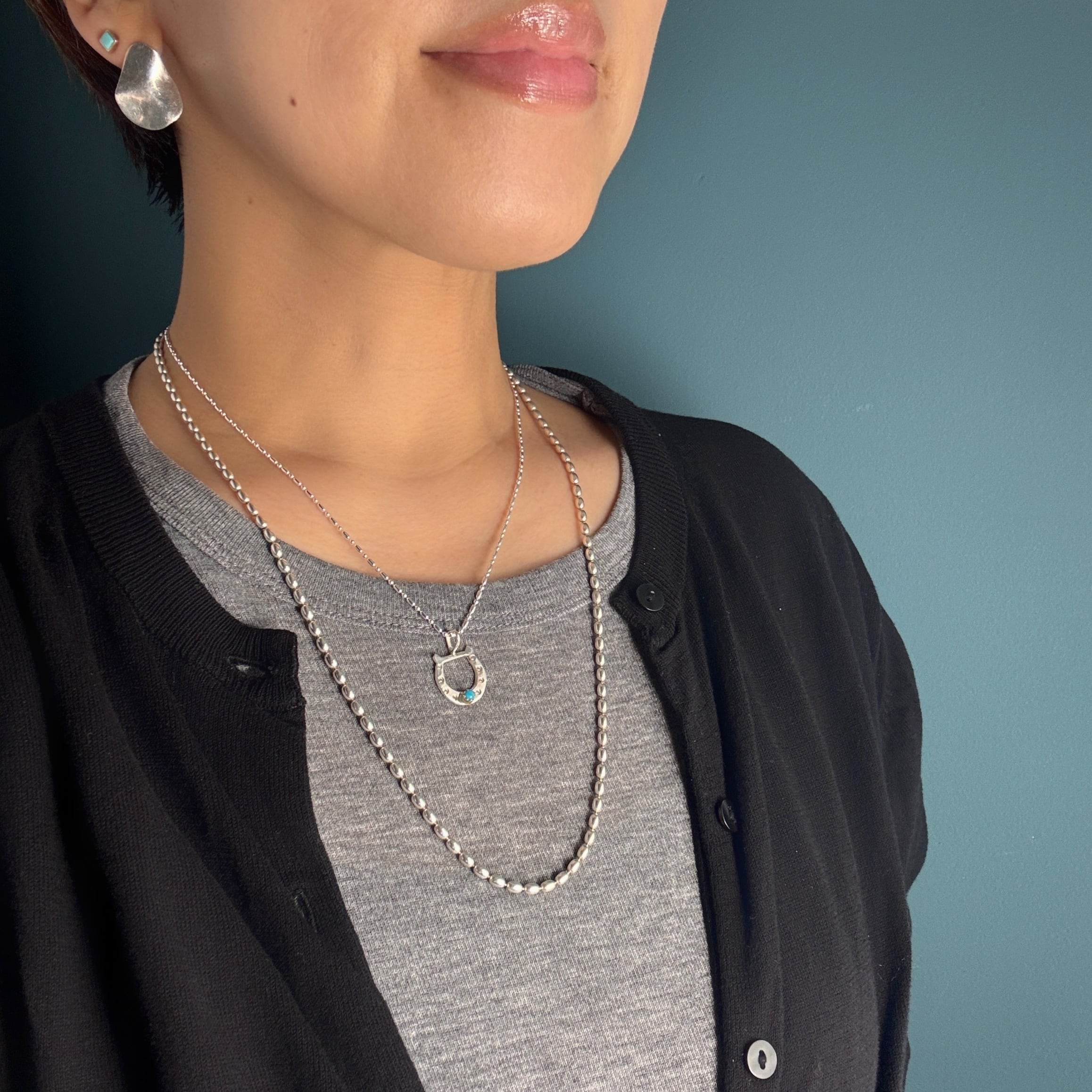 Indian Jewelry】ターコイズ ホースシューペンダント Silver 馬 蹄鉄