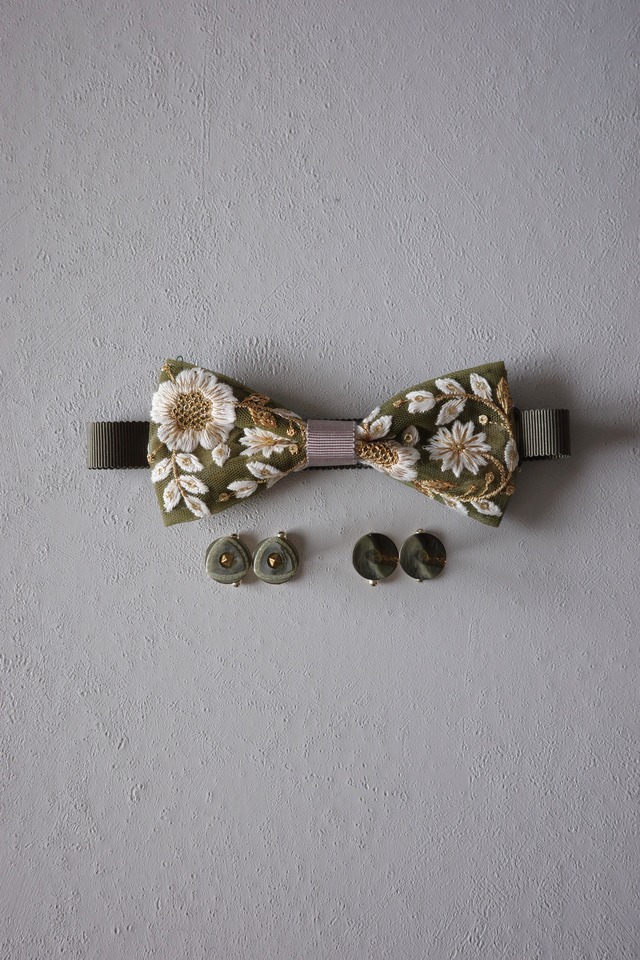 tai × cuffs button SET