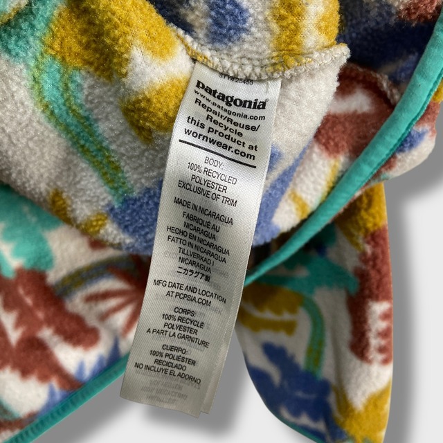 patagonia パタゴニア　シンチラスナップT フリース　総柄　M