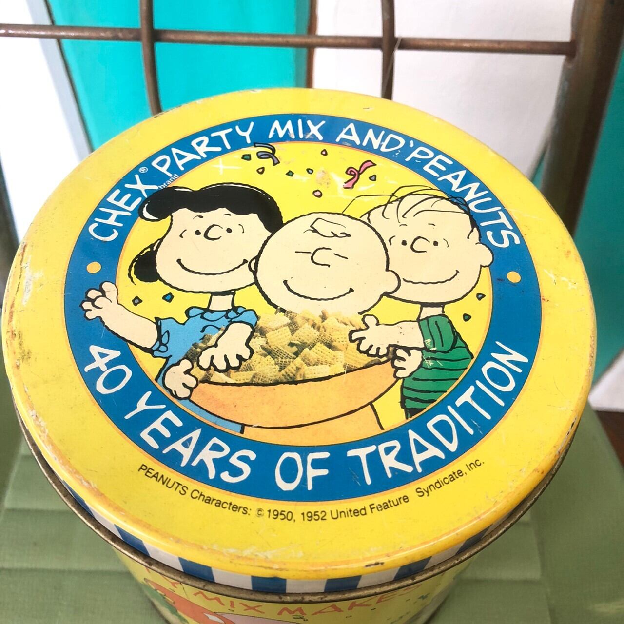 1990s Vintage Chex Peanuts Collaboration Can ヴィンテージ チェックスミックス ピーナツ スヌーピーコラボ お菓子缶 The Puppez E Shop ザ パペッツ松本 Webショップ