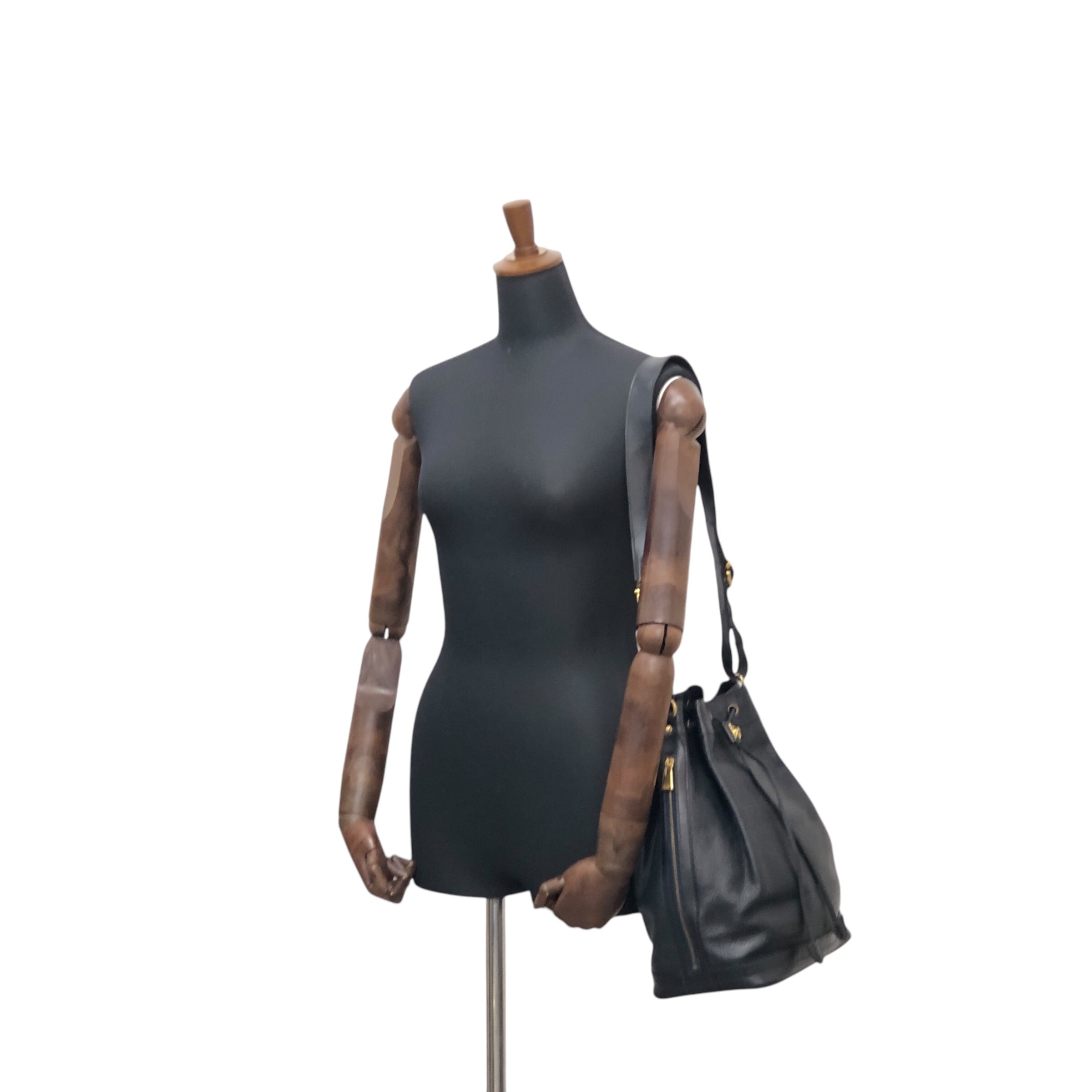 CELINE セリーヌ ショルダーバッグ ダークネイビー ガンチーニ レザー