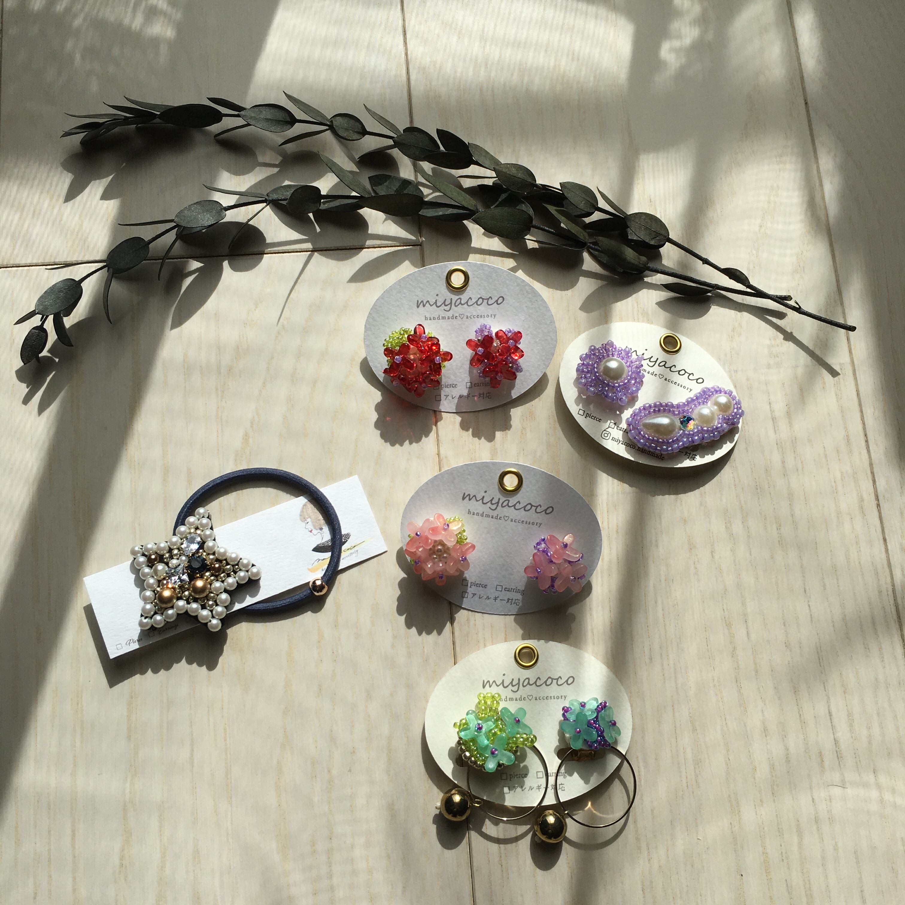 大ぶりな大人可愛いビーズ刺繍のヘアゴム | miyacoco.handmade