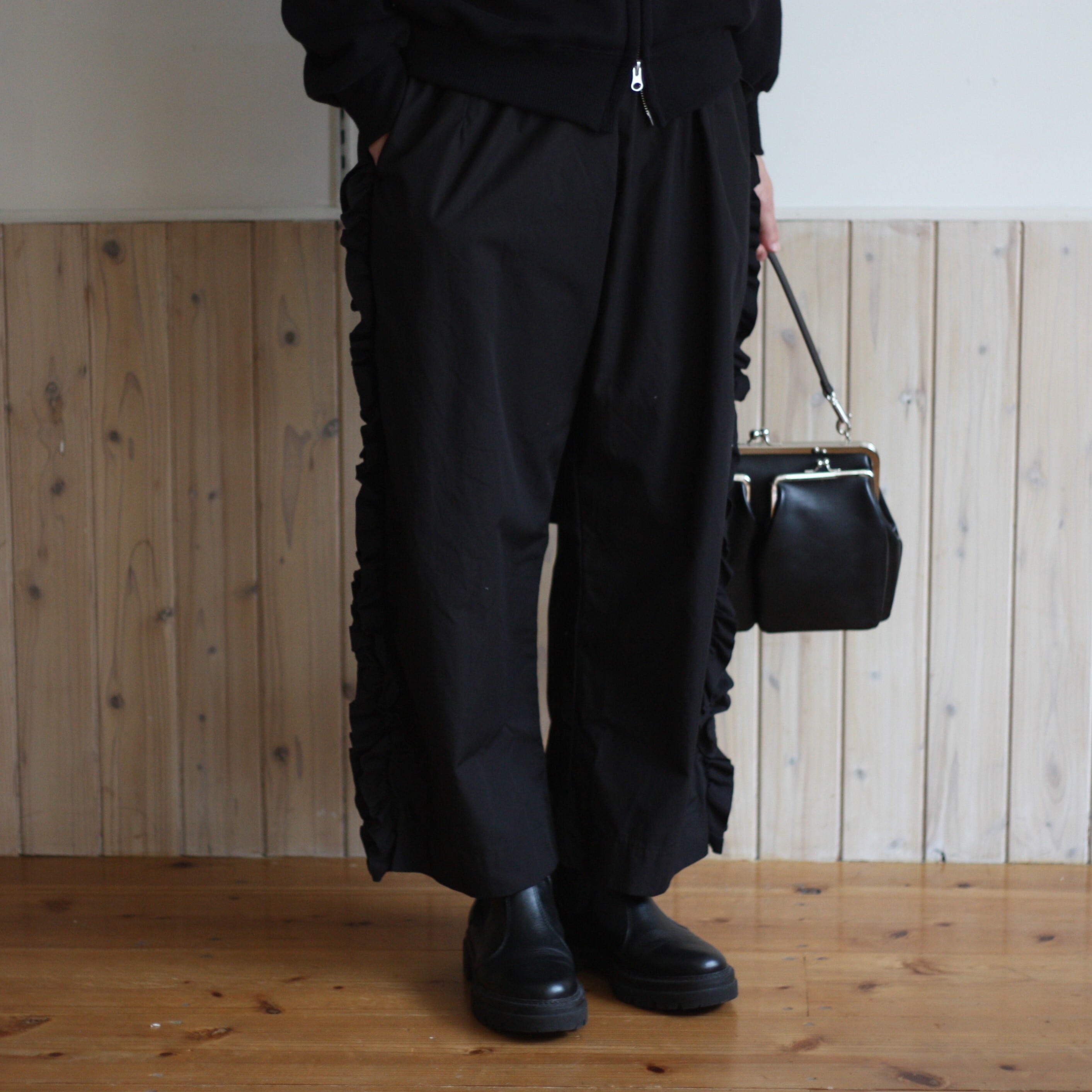 R&D.M.Co- オールドマンズテーラー ミートプラッターポーチ S | tous