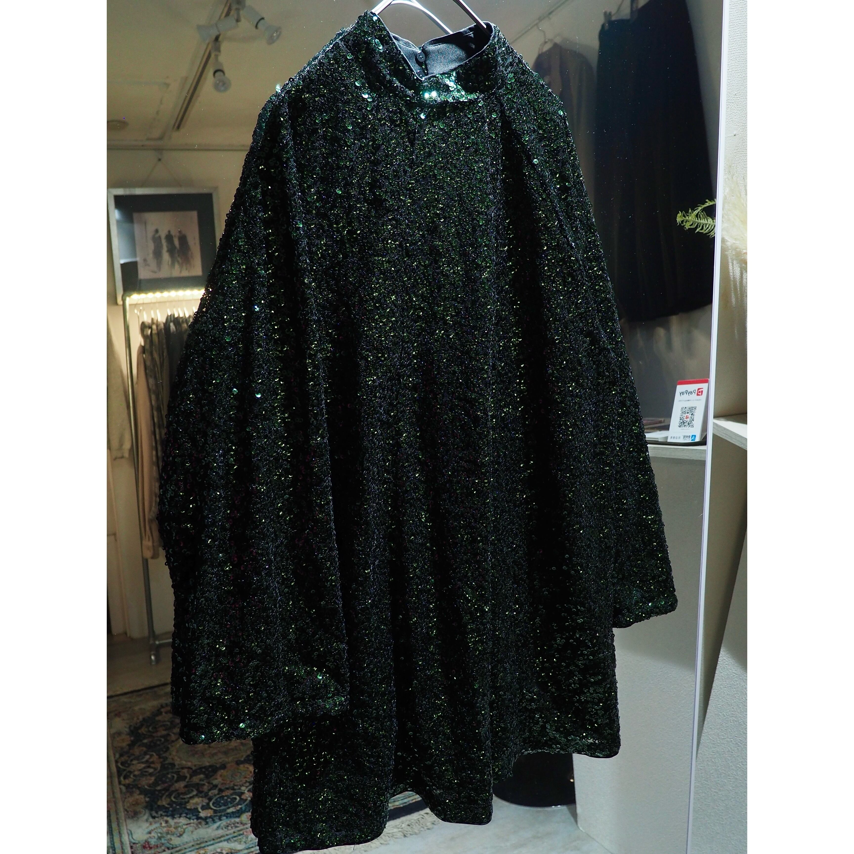 Beautiful Flip sequins Embroidery long sleeve Mock neck