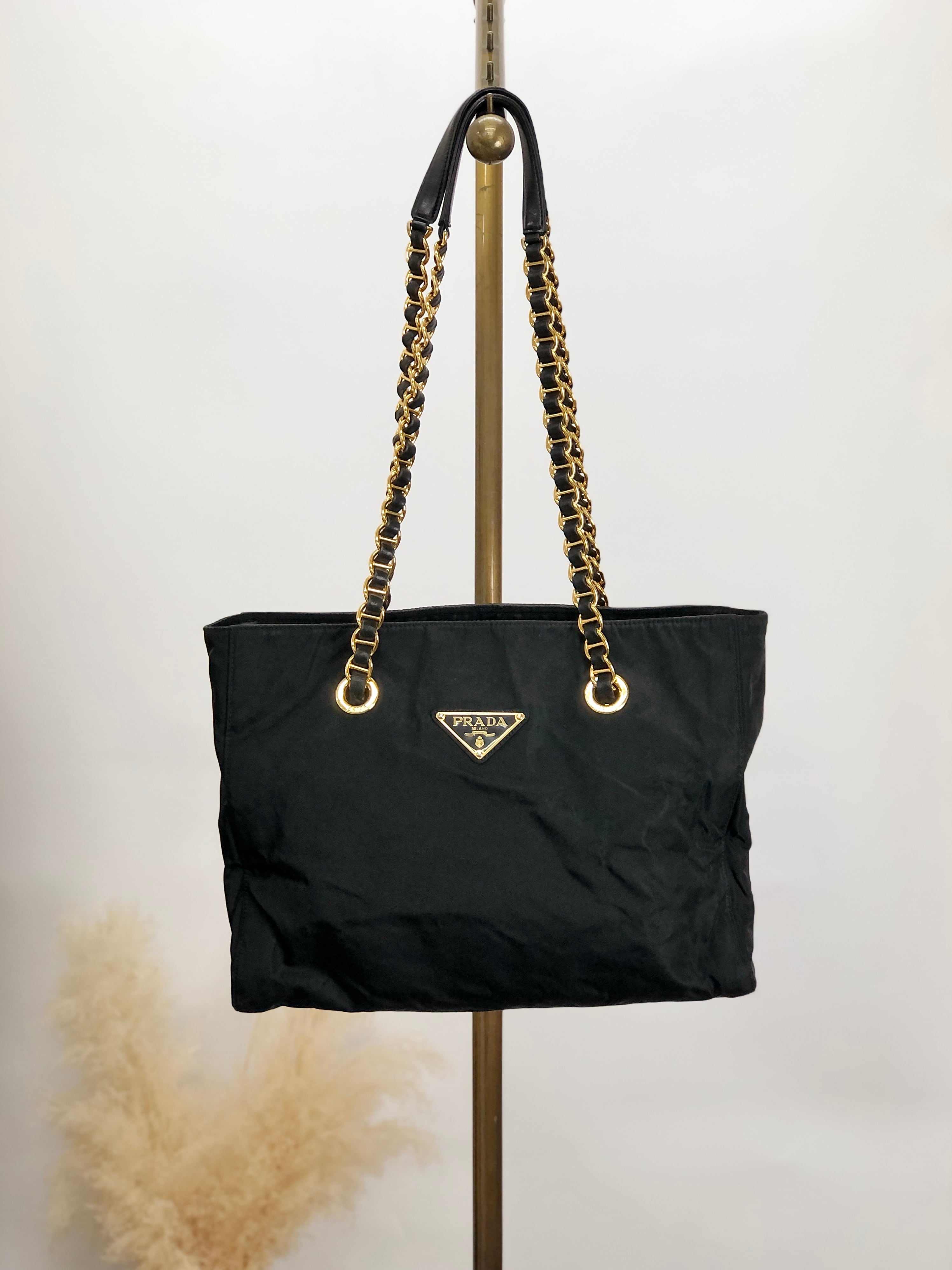 日本直送 名牌中古包 】PRADA プラダ ハンドバッグ ブラック
