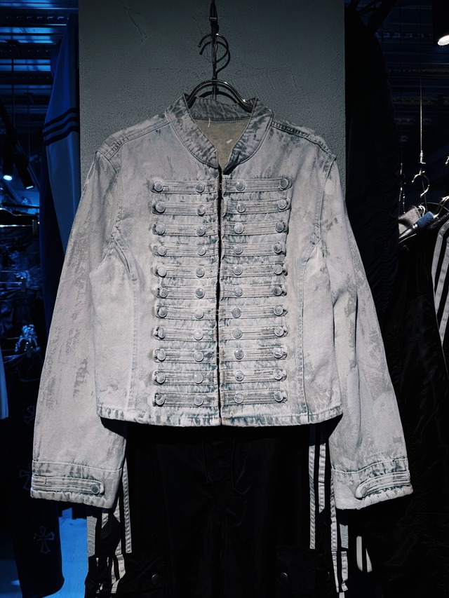 "vivid notes"white coating design Napoléon jacket