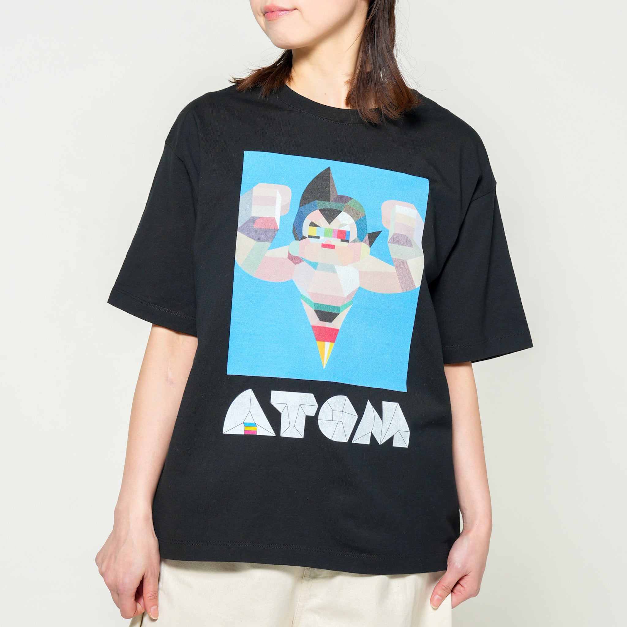 万博限定・新品】AF_KURO × 鉄腕アトム Tシャツ ＆ ガンダム資料付
