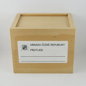 MEDICINAL WOODEN BOX(L)