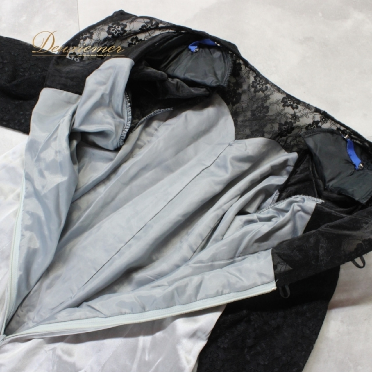 社交ダンス 衣装 スタンダード ドレス ワンピース レッスンウェア パーティドレス レディース 花柄 レース ブラック系 シルバー系 黒 長袖 シック 光沢感 滑らかな触り心地 繊細な花柄 おしゃれ パーティー トレーニング 衣装 結婚式 フォーマル 体型カバー 風合い ドレッシー セクシー 研修 競技用 複数サイズ展開 透け感