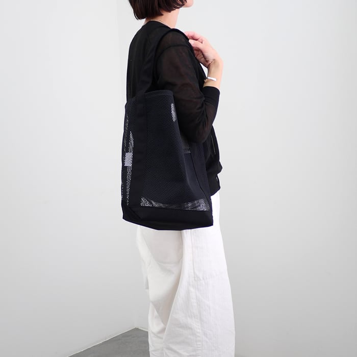 TEMBEA テンベア BAGUETTE TOTE MESH [TMB-2505N] BLACK/BLACK | tile