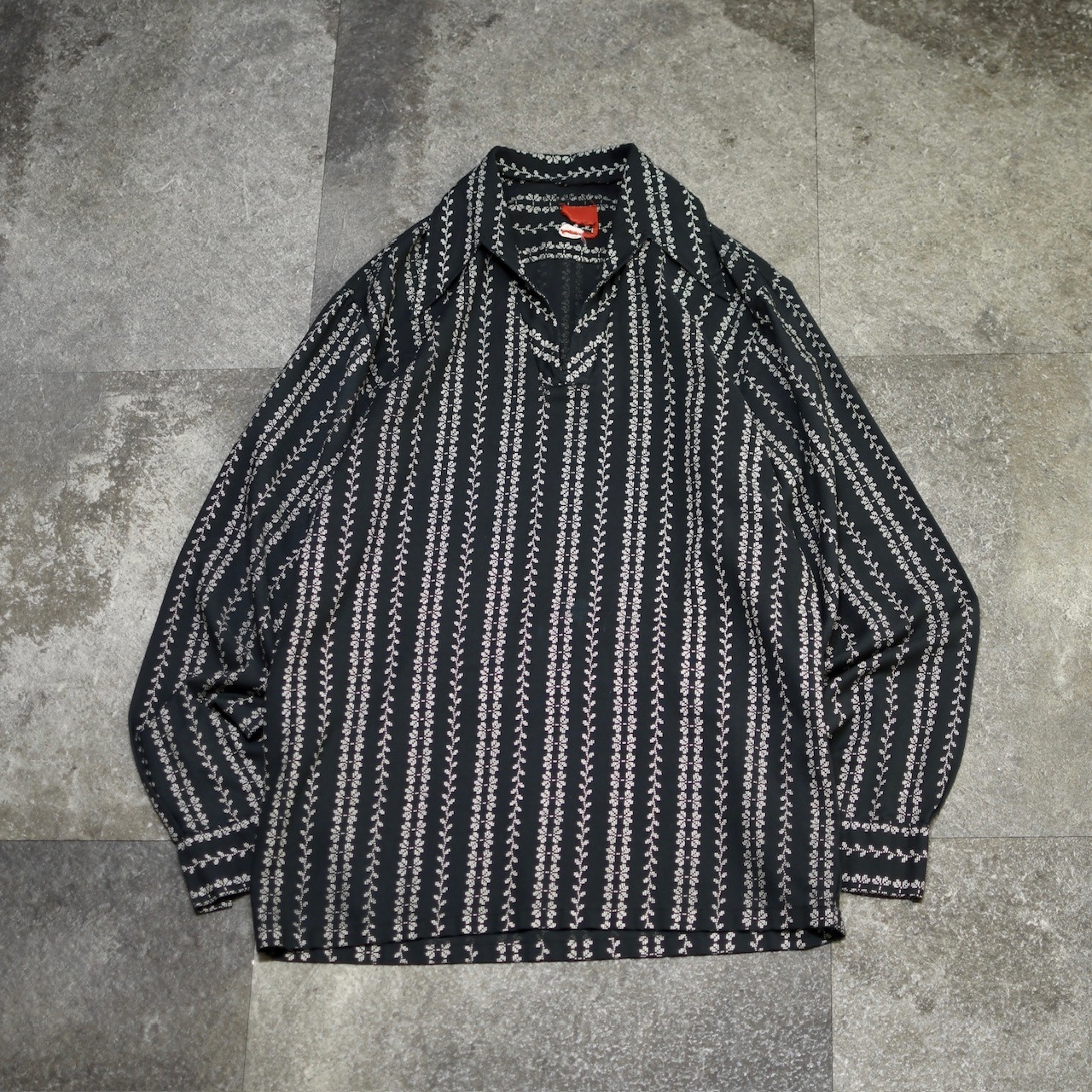 70's botanical stripe pattern pullover shirt