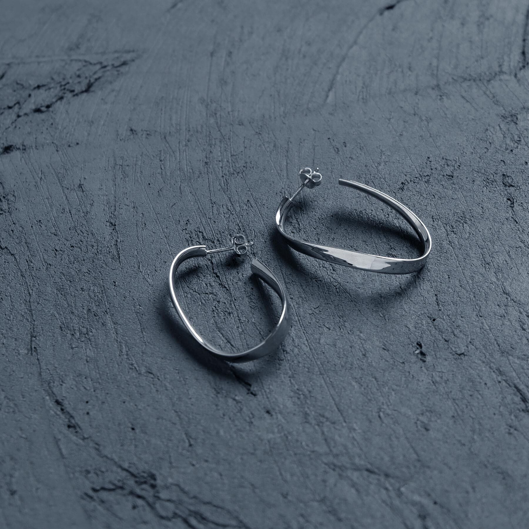 pierce | YArKA official