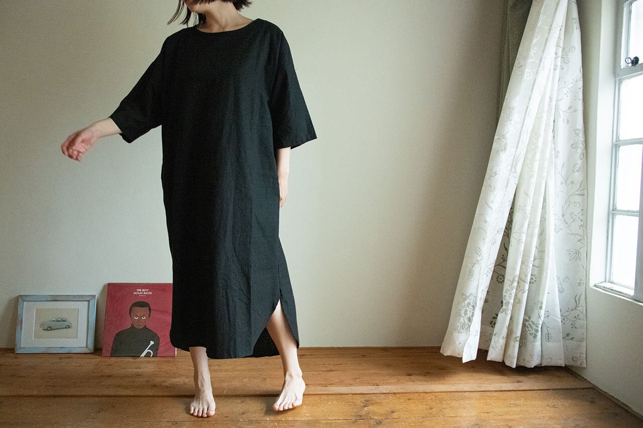 綿麻サイドスリットワンピ
