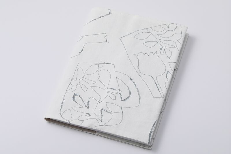 vase A4ノートブックカバー