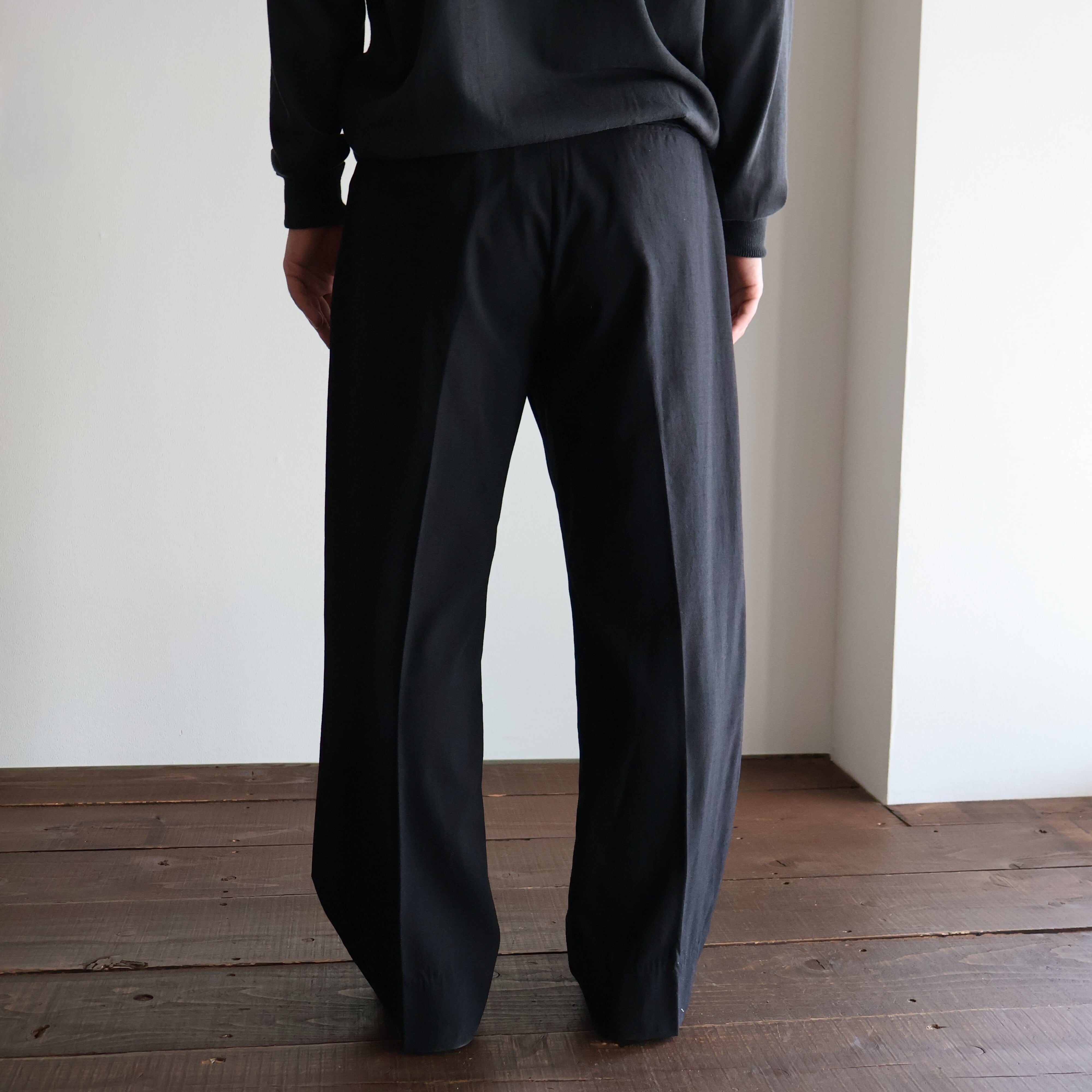BAUTH “ WOOL 2TUCK TROUSERS ( Black )” | H.inch