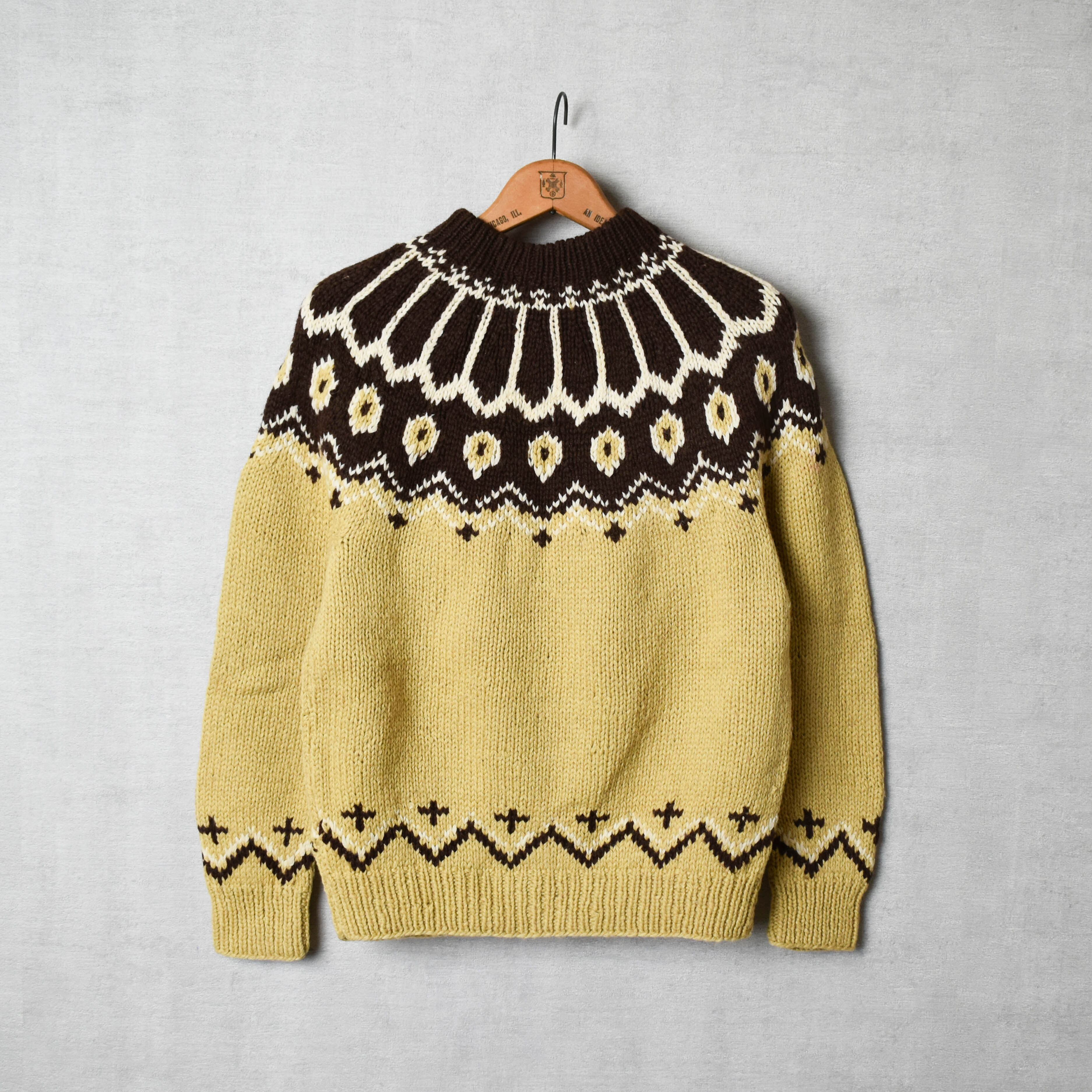 [USED] Nordic knit top