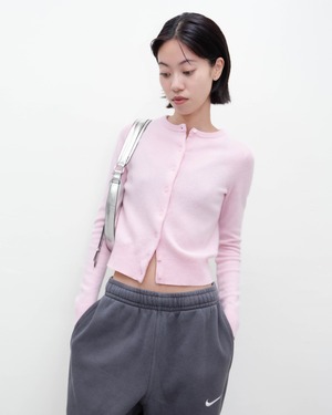 2000s cashmere knit cardigan