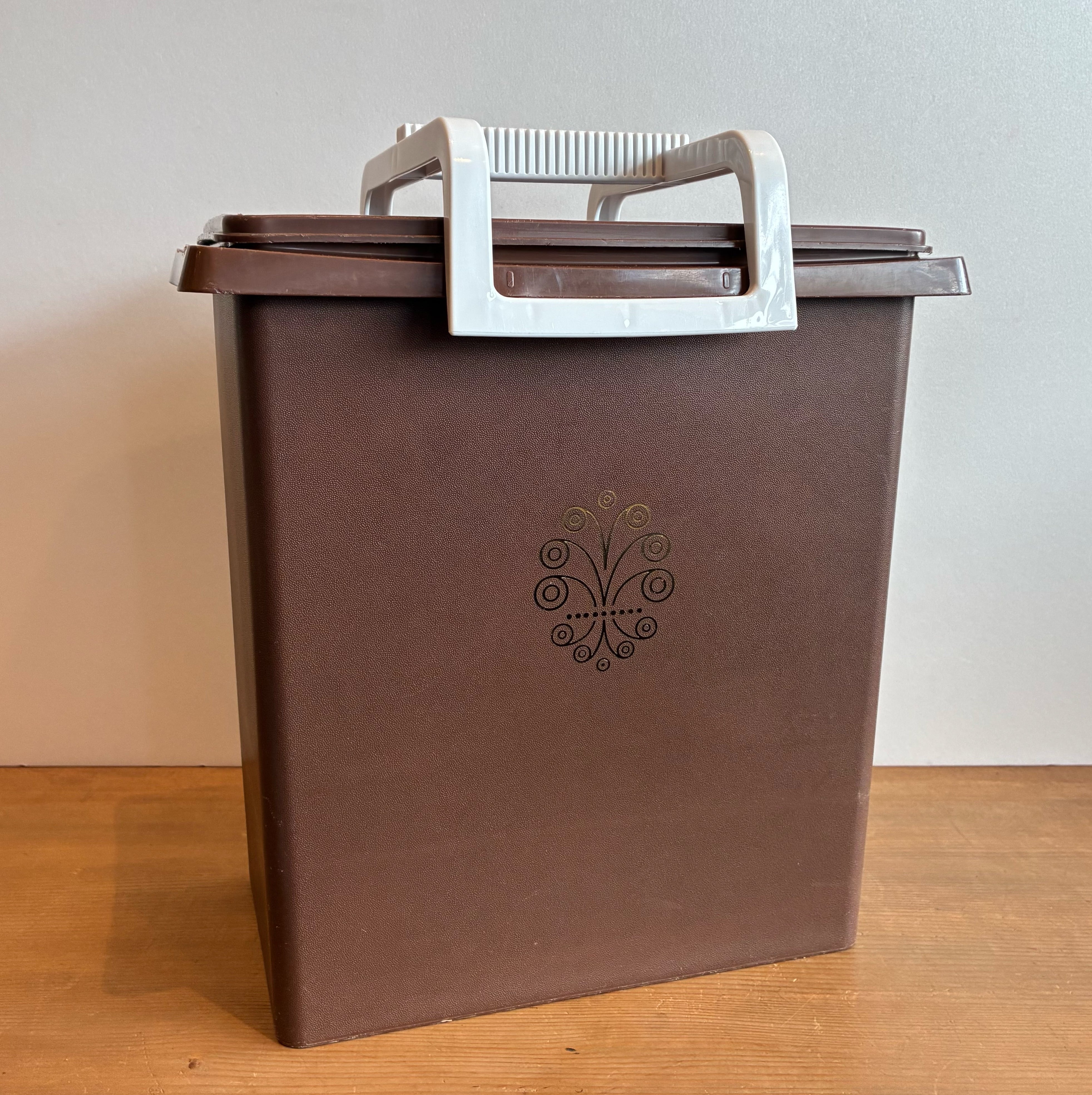 TUPPERWARE 10kgキーパー | POTLATCH