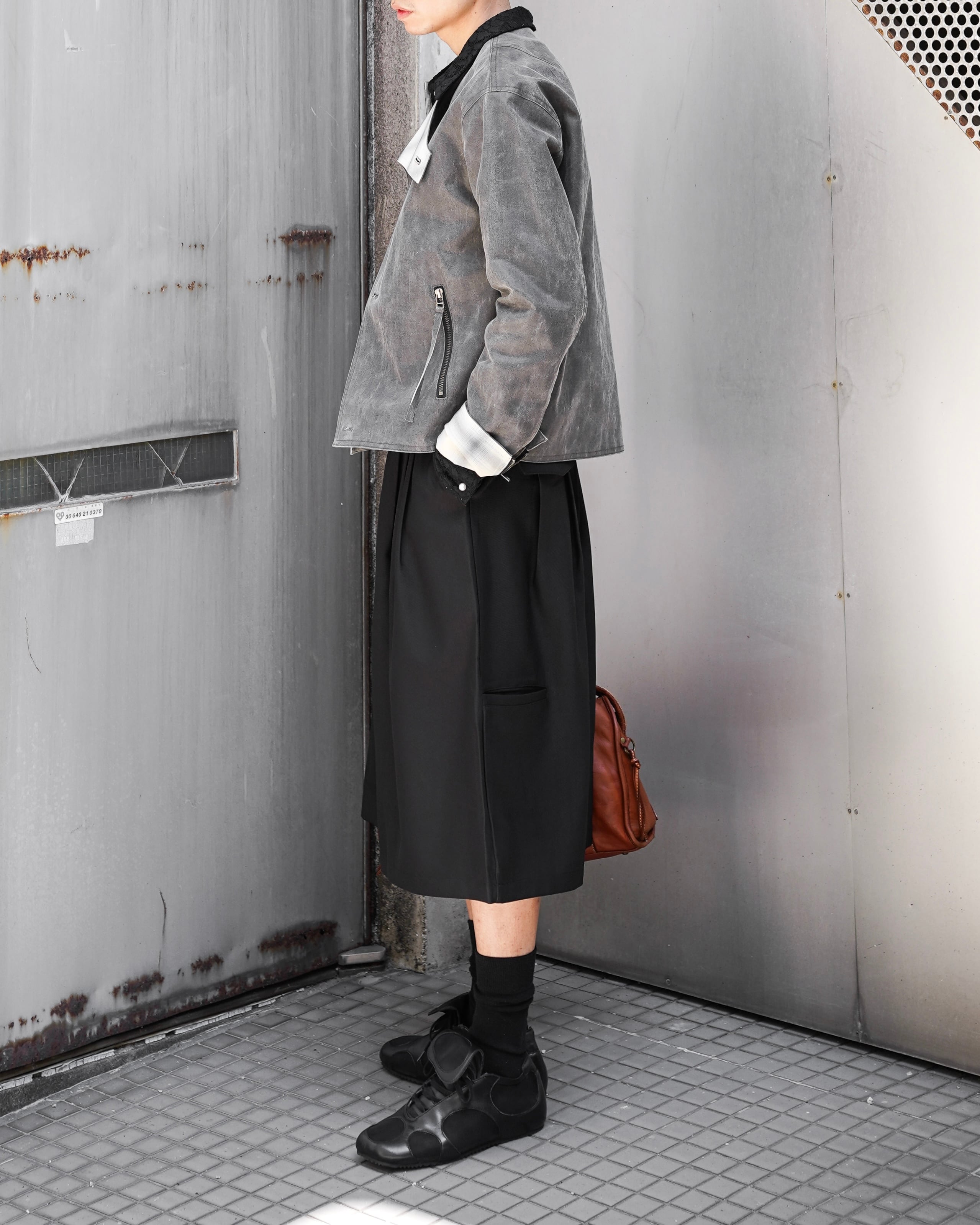 Hype】double belt loop wide half trousers | hypeofficial