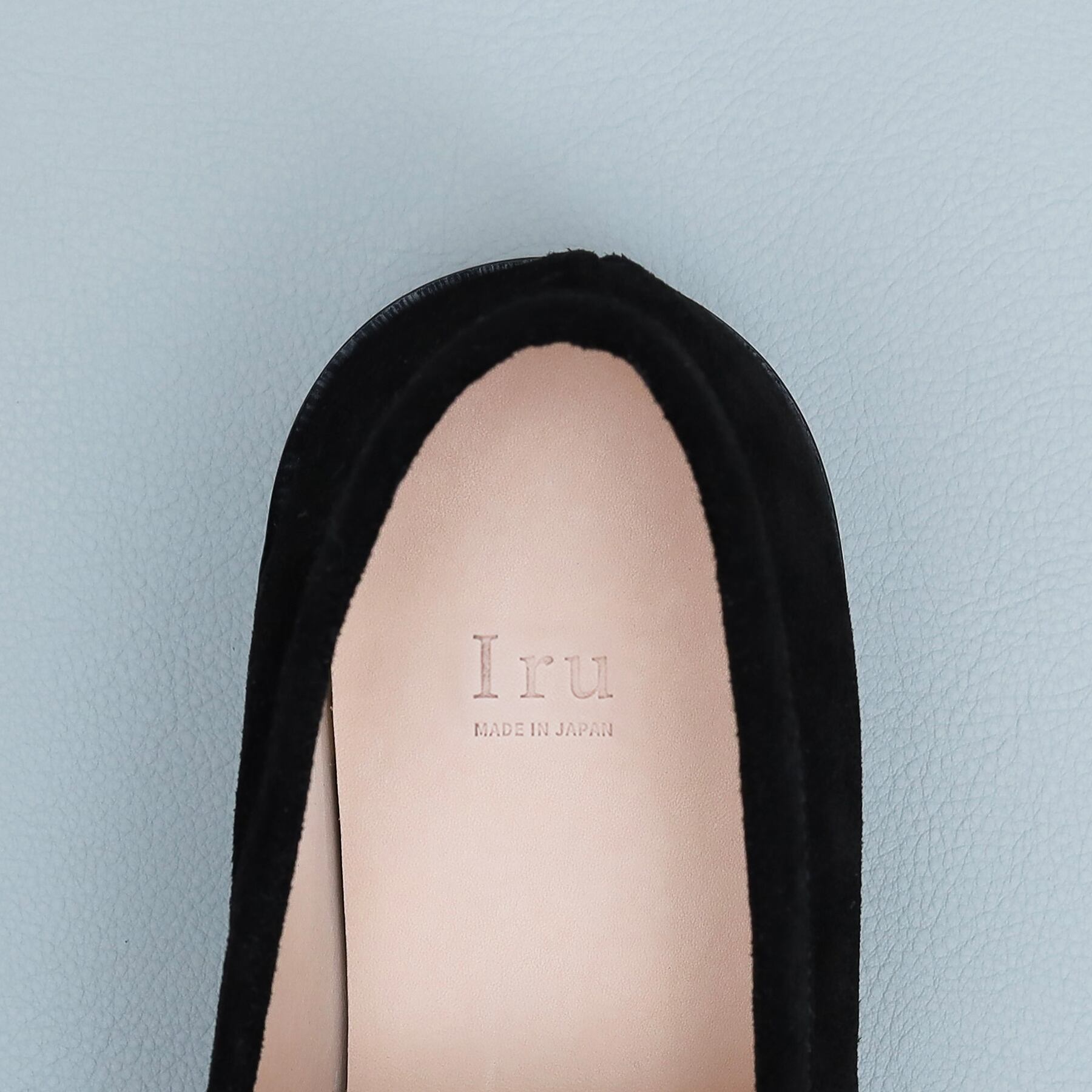 Iru】CLASSIC COIN LOAFER Suede / 即納 | LIBERTAS公式ショップ