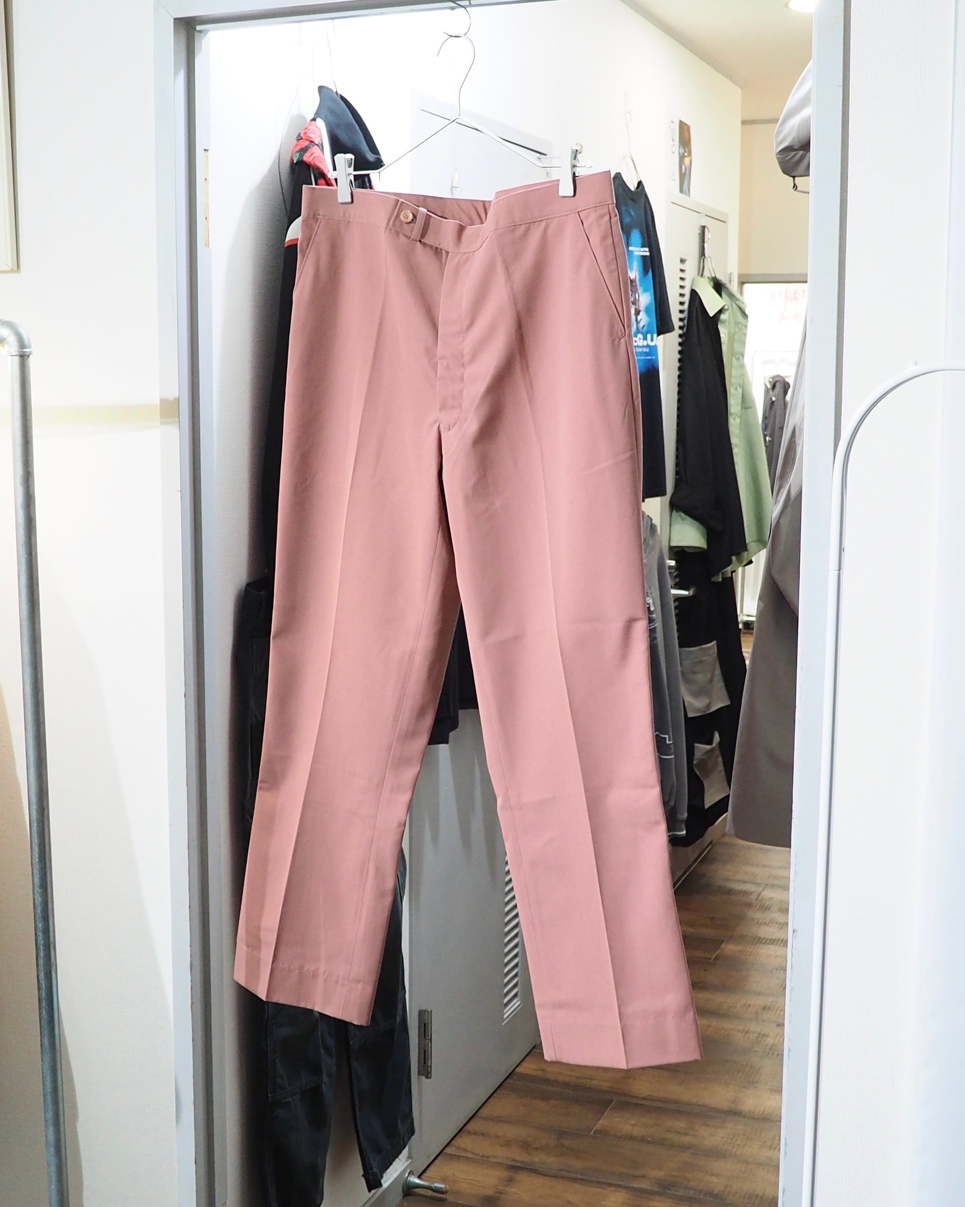 Beautiful Flamingo Pink color vintage Semi - Flare slacks Pants