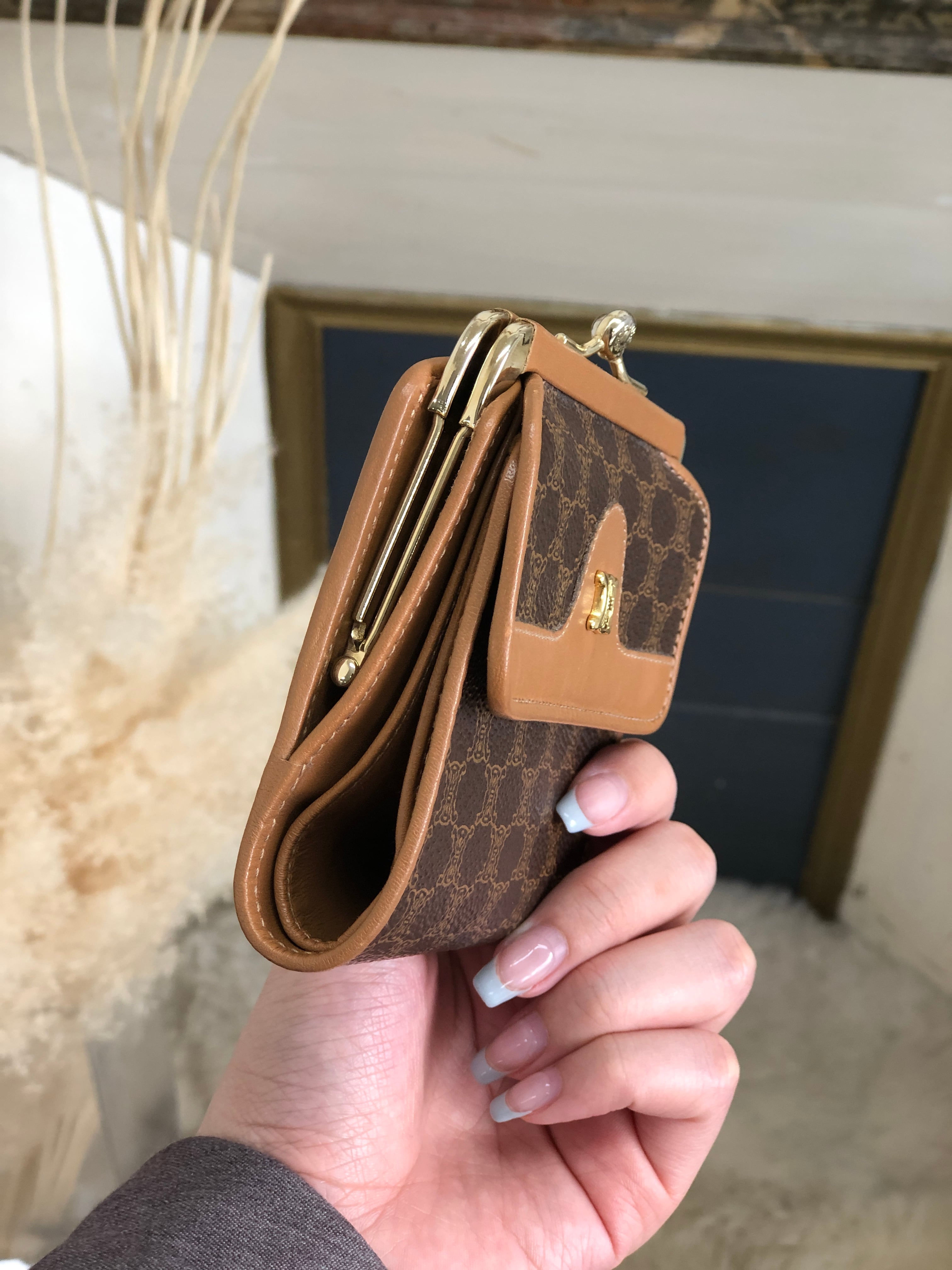 CELINE セリーヌ マカダム トリオンフ PVC レザー コンパクト