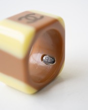 〈CHANEL〉CC Mark Bicolor Square Ring 2001AW