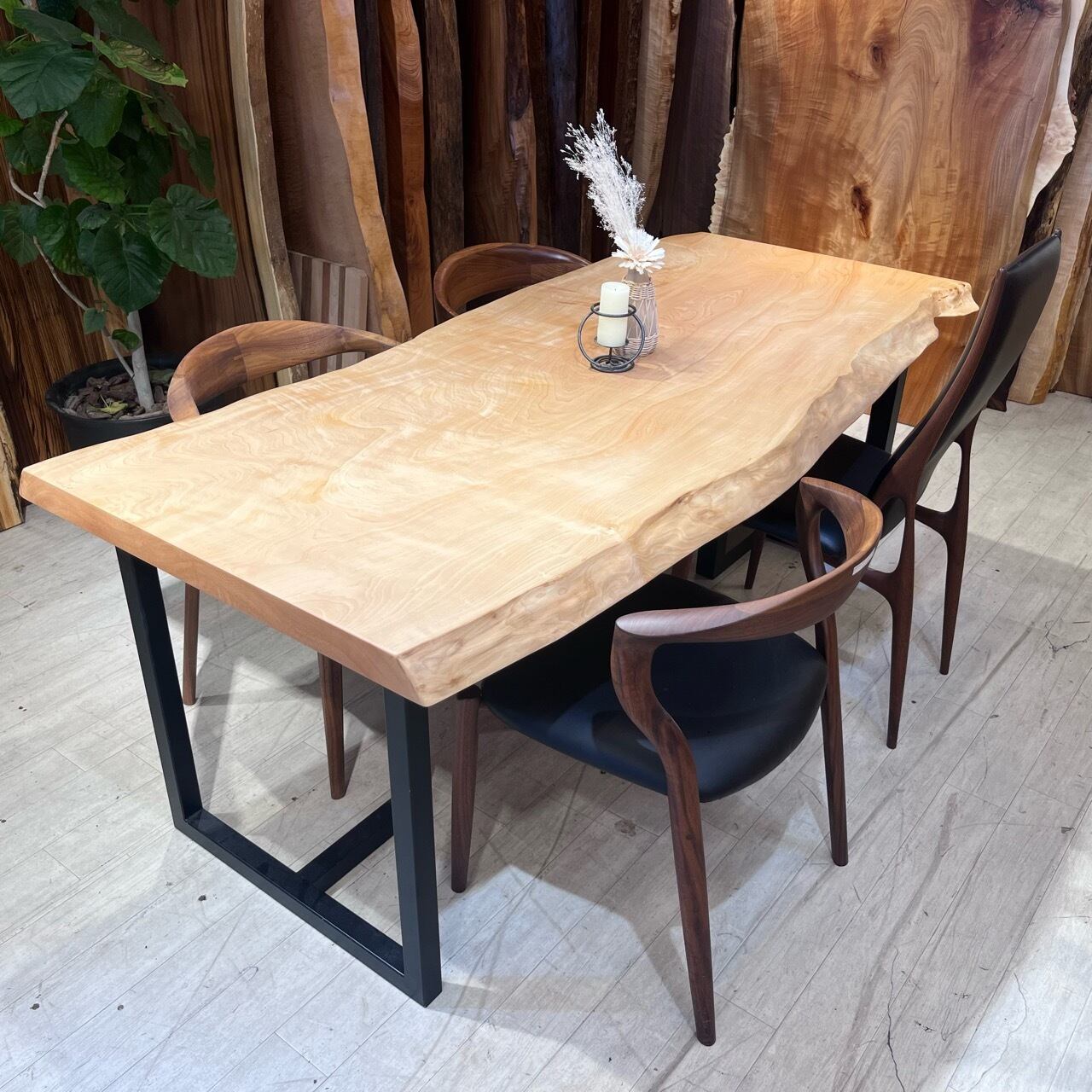 ≪浅草本店≫栃(トチ) 一枚板 1760×740-670×54 242264 t001