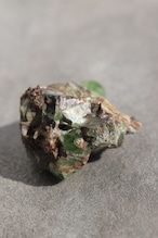 ペリドット「新緑の息吹」Peridot|天然石 原石 鉱物 パワーストーン | PD-H-002