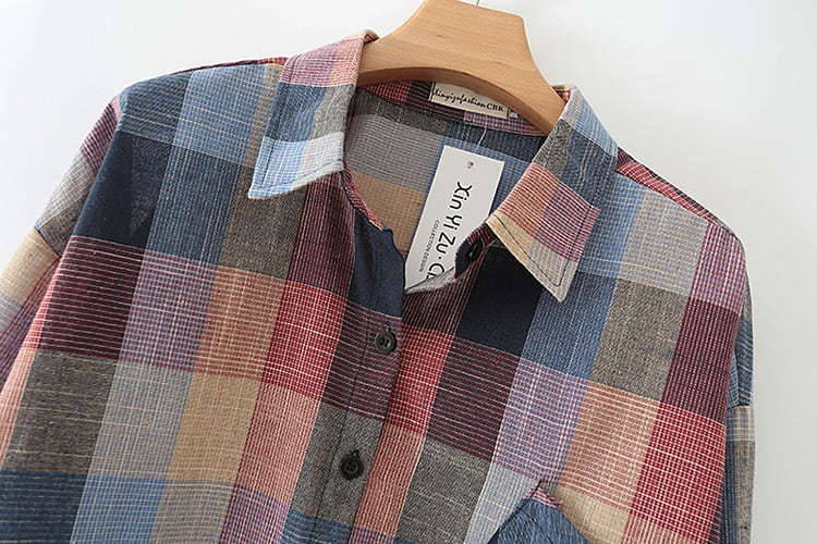 プラスサイズ チェックシャツ トップス シャツ ブラウス 袖あり 長袖 襟付き ベーシック 前開き ボタン留め シンプル カジュアル 大人 おしゃれ お洒落 大人女子 こなれ感 ラフ ボーイッシュ 抜け感 チェック柄 春 夏 秋 10代 20代 30代 40代 50代 60代 エイジレス 通学 プラスサイズ チェックシャツ トップス シャツ ブラウス 袖あり 長袖