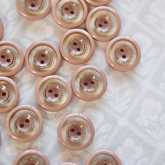 シルバーリング×スモークピンク 2穴 13㎜